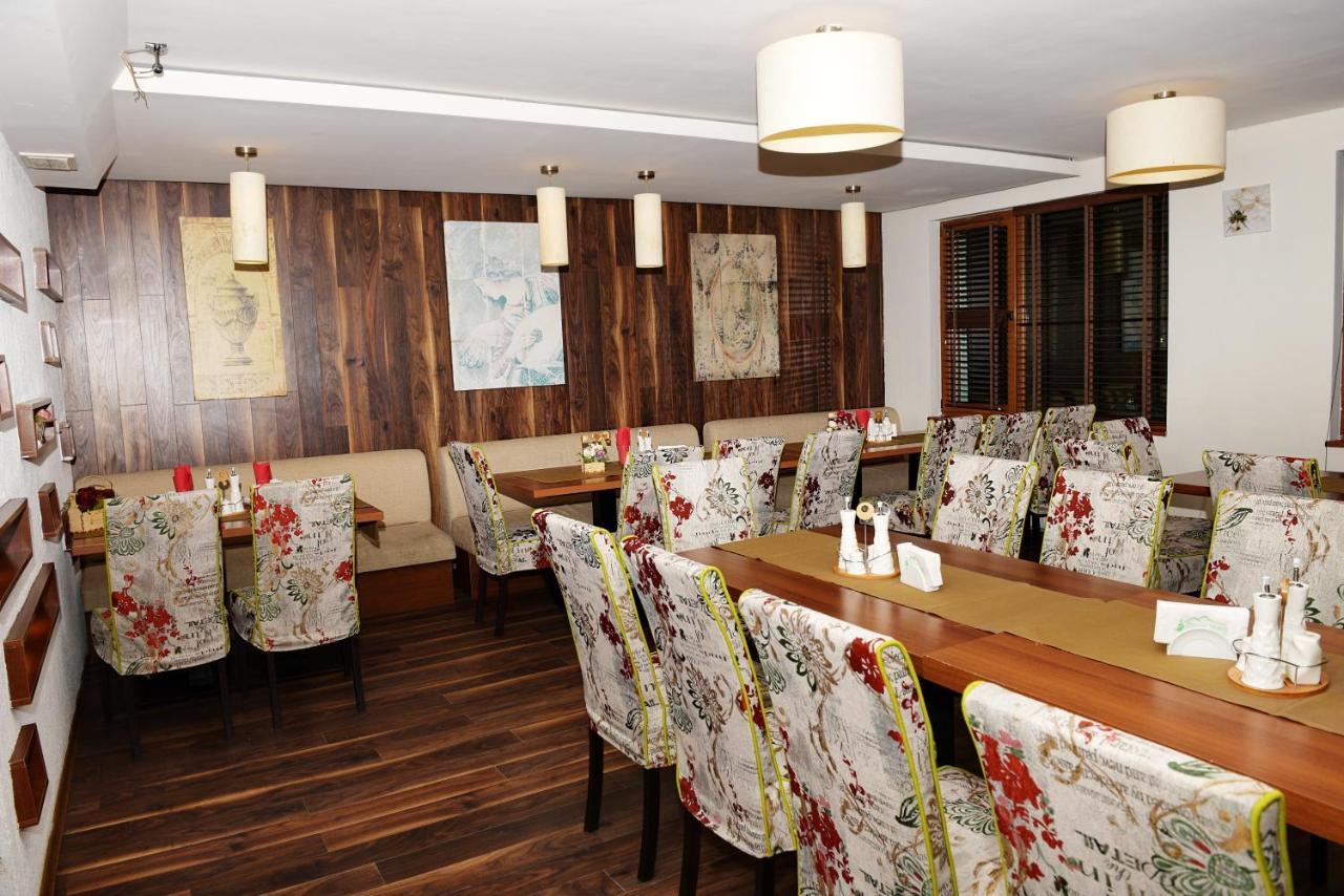 פמפורובו Aparthotel Forest Nook מראה חיצוני תמונה
